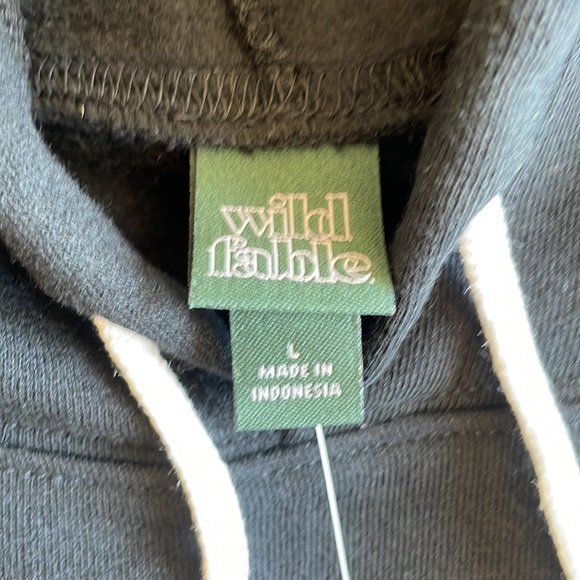 Wild Fable Black Cropped Hooded Sweatshirt - Picture 3 of 11